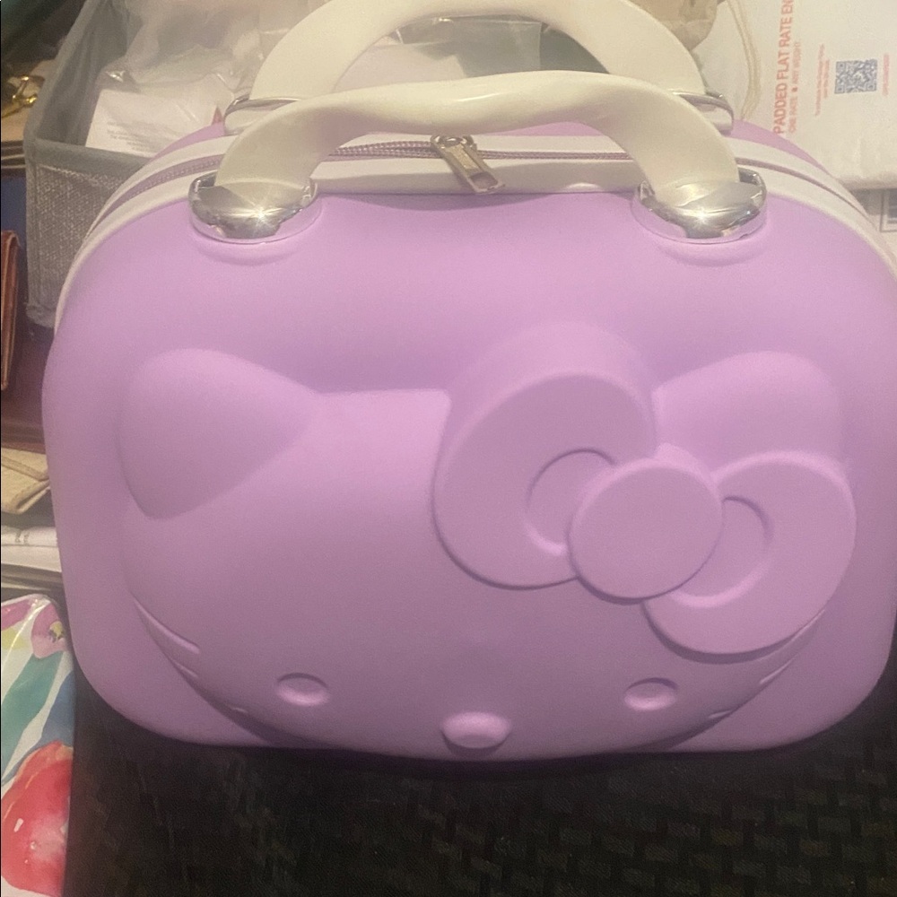 Hello Kitty limited edition purple hardcase Handbag nwot